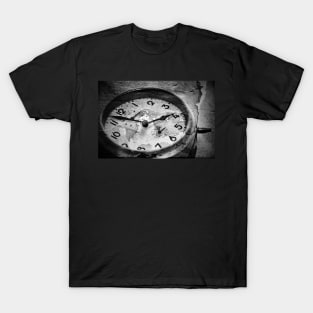 Time and Tide wait for no Man T-Shirt